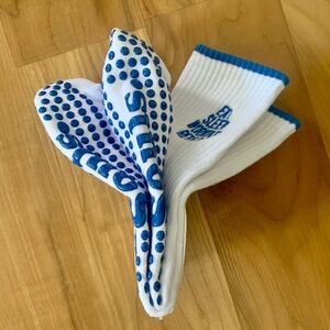 NWT Mantra Grip Socks: Souls LA